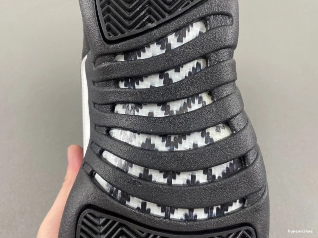 HYPE 130690-013 Retro Master Jordan 12 The Air 0813